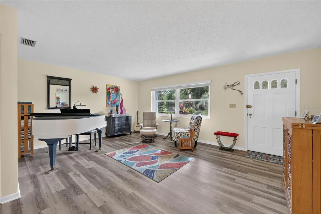 4500 SW Freshwater Court Dunnellon FL 34431