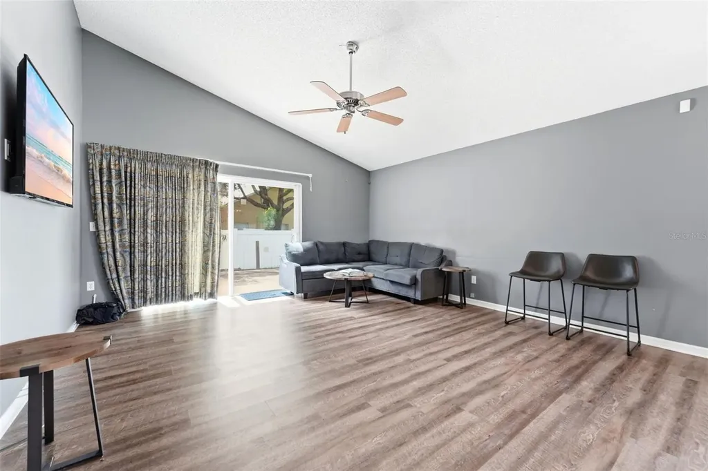 4201 Pacifica Drive Orlando FL 32817