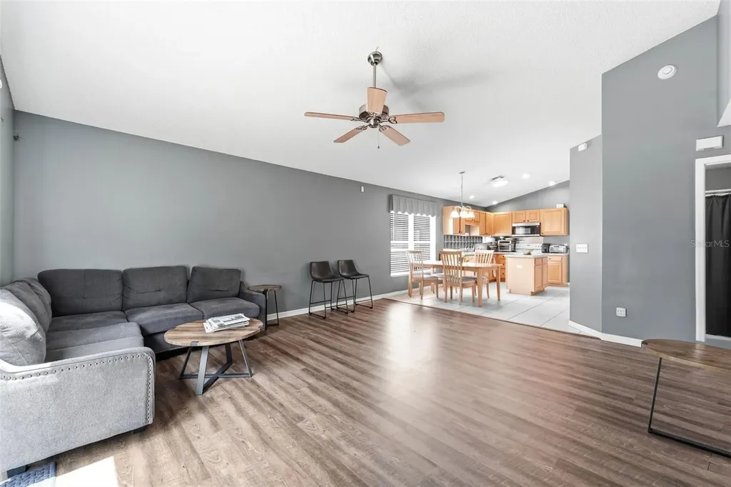 4201 Pacifica Drive Orlando FL 32817