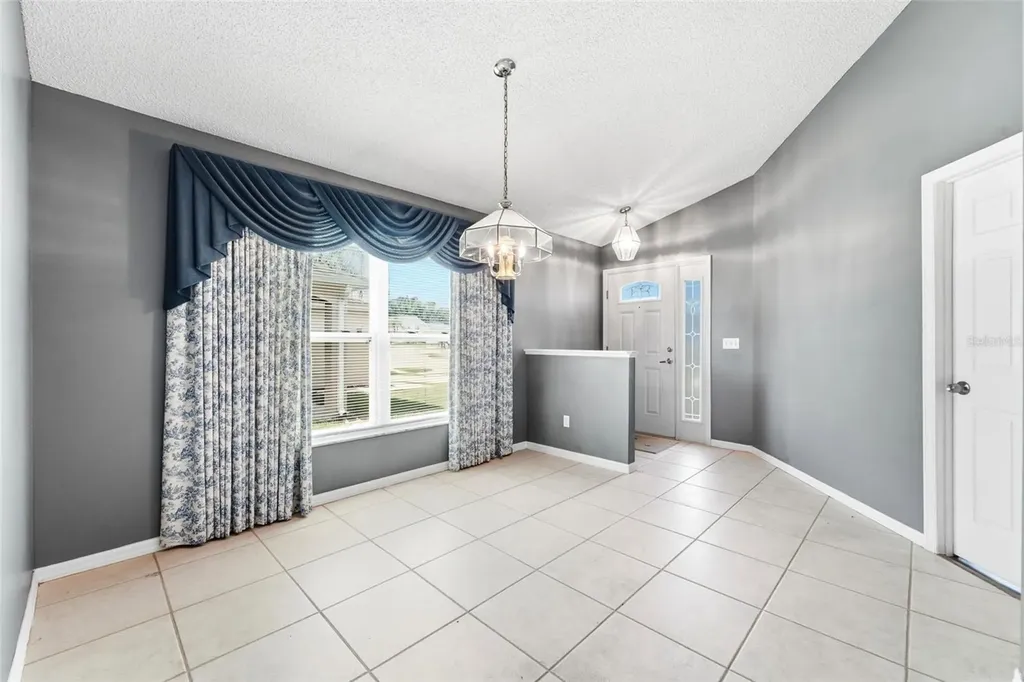 4201 Pacifica Drive Orlando FL 32817