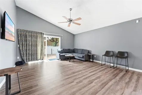4201 Pacifica Drive Orlando FL 32817