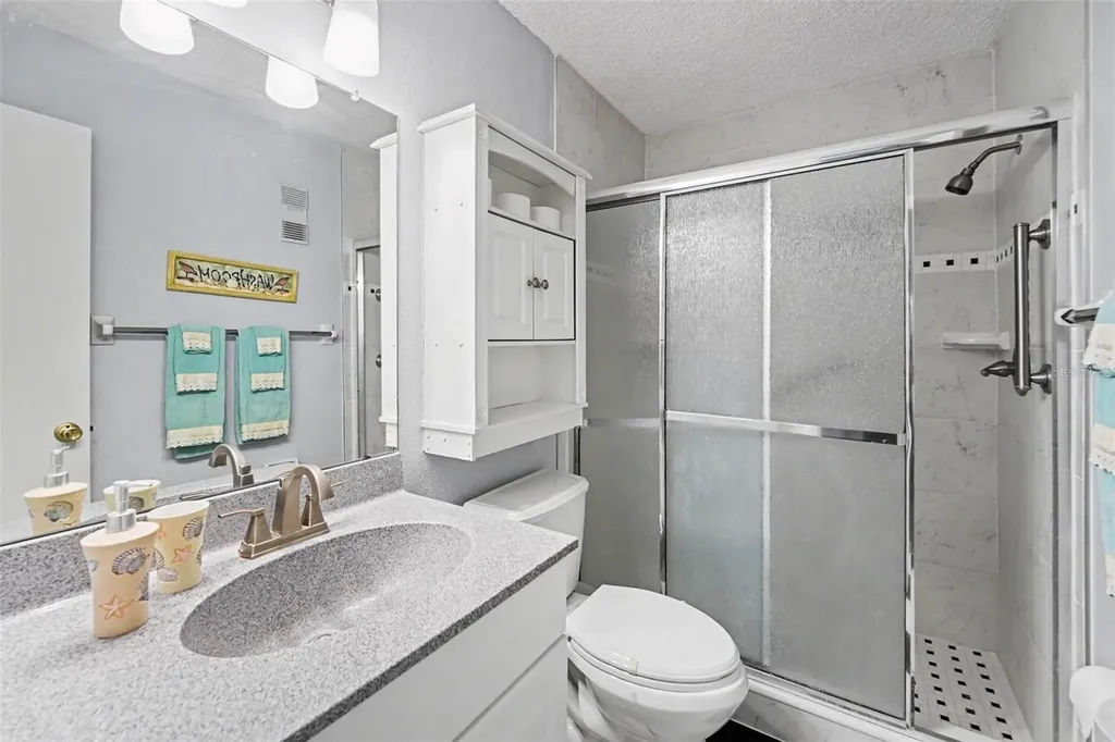 5970 80th St N St Petersburg FL 33709