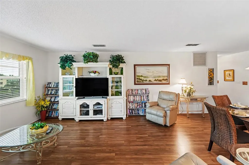 5970 80th St N St Petersburg FL 33709