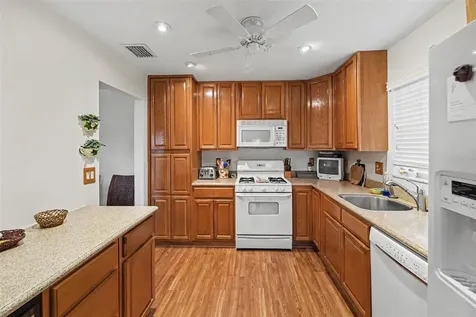 5970 80th St N St Petersburg FL 33709