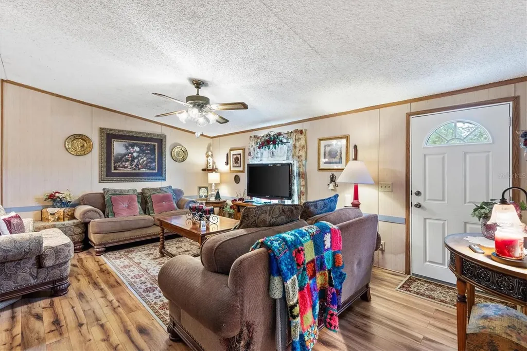 2915 Arbor Ridge Boulevard Fruitland Park FL 34731