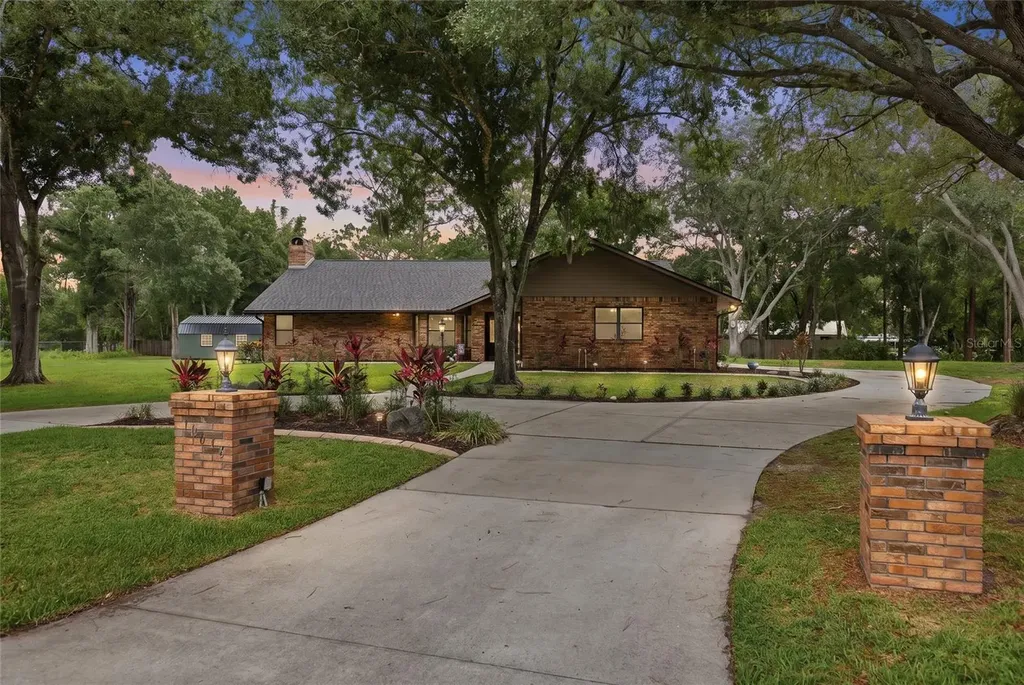 10616 Forest Run Drive Bradenton FL 34211