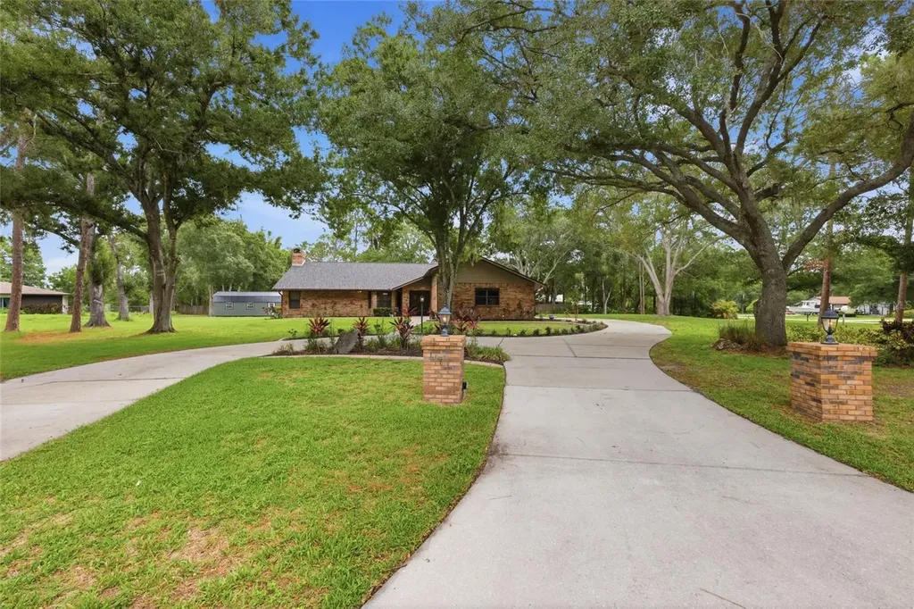 10616 Forest Run Drive Bradenton FL 34211