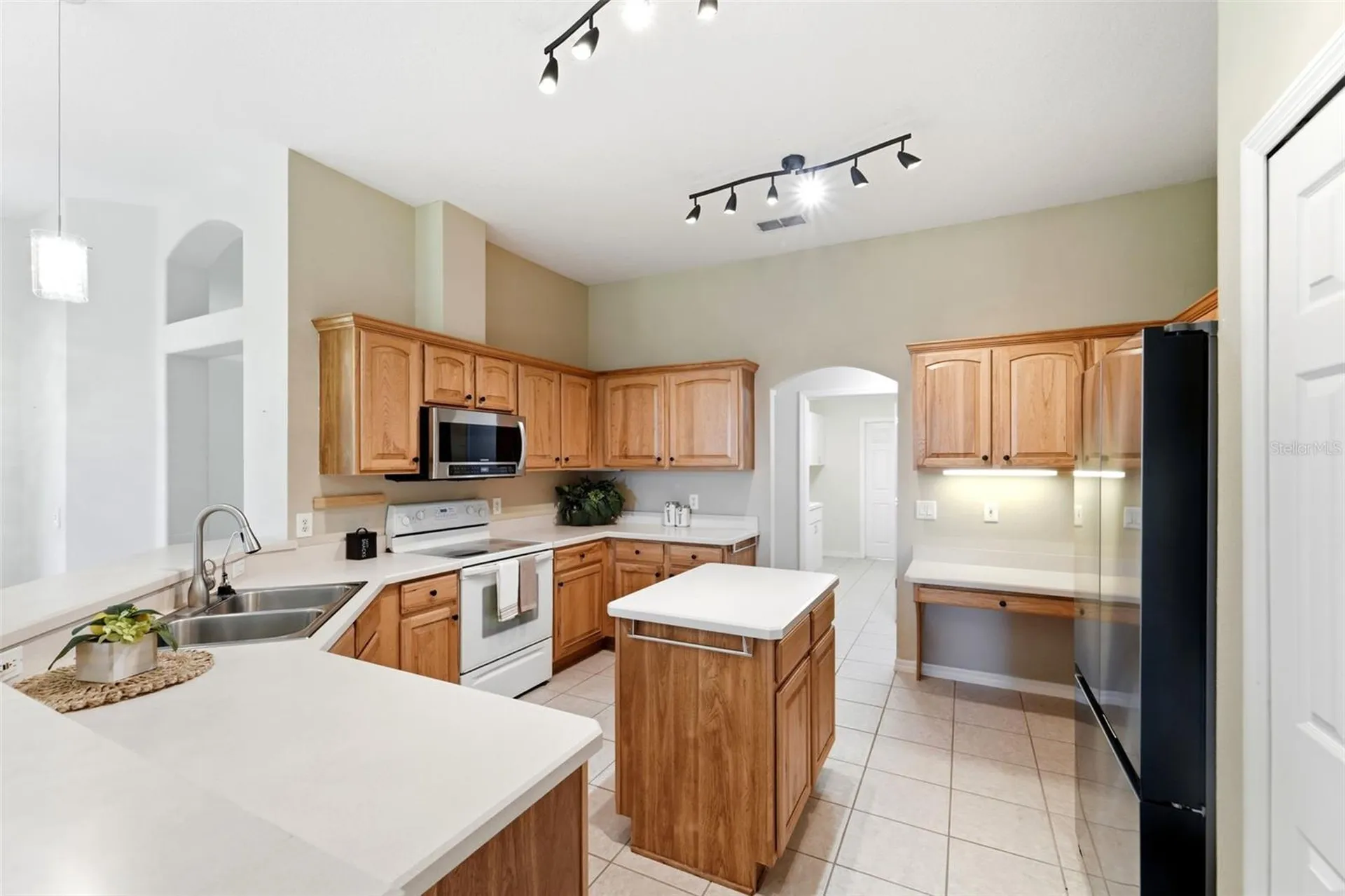 2111 Sun Valley Lane Deland FL 32720