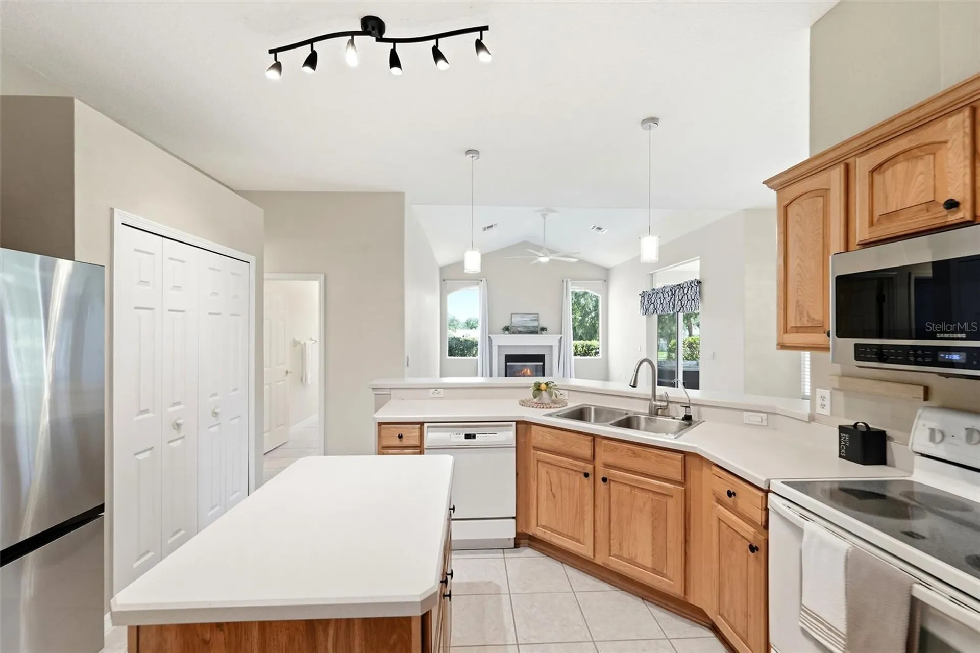 2111 Sun Valley Lane Deland FL 32720