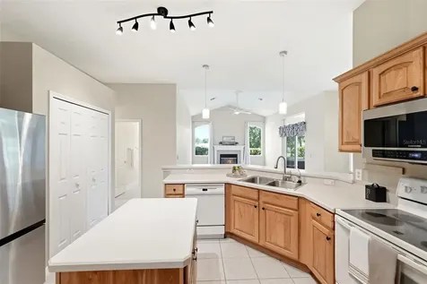 2111 Sun Valley Lane Deland FL 32720
