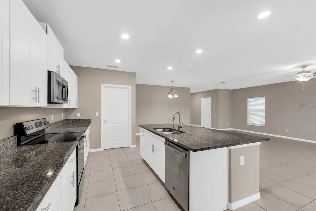 16630 Kingman Reef Street Wimauma FL 33598