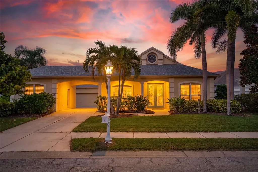 171 Americas Cup Boulevard Bradenton FL 34208