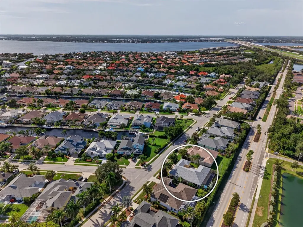 171 Americas Cup Boulevard Bradenton FL 34208