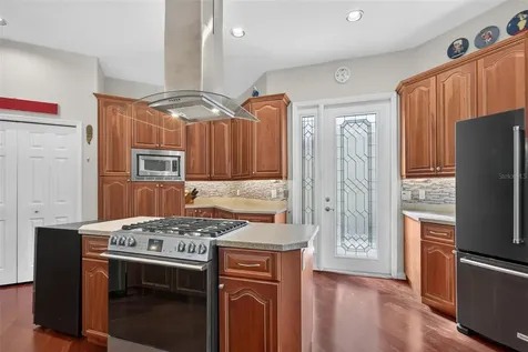 171 Americas Cup Boulevard Bradenton FL 34208