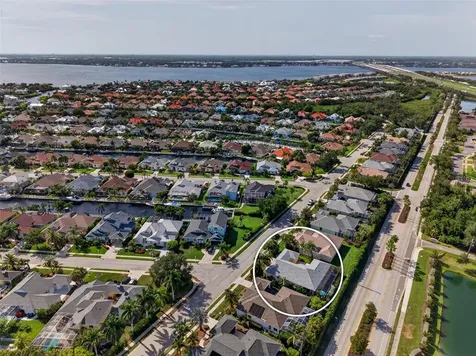 171 Americas Cup Boulevard Bradenton FL 34208