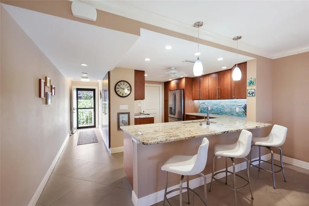 5757 Gulf Of Mexico Drive Longboat Key FL 34228