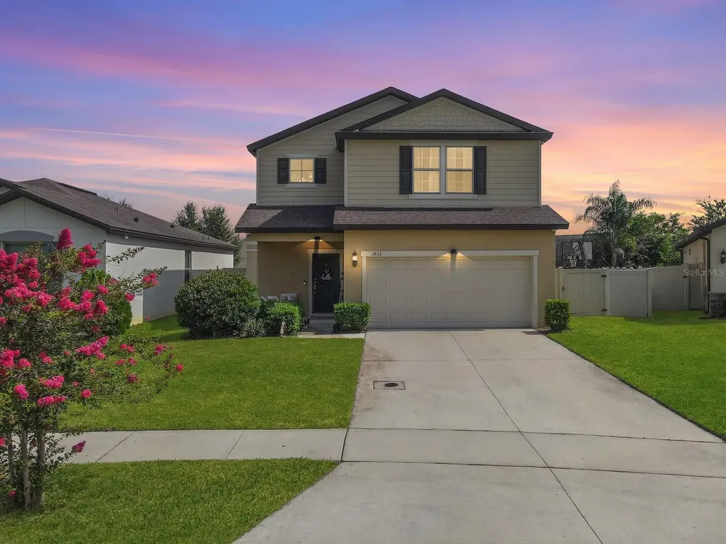 1833 Cayman Cove Circle St Cloud FL 34772