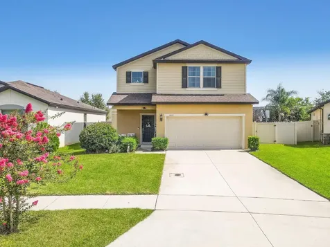 1833 Cayman Cove Circle St Cloud FL 34772