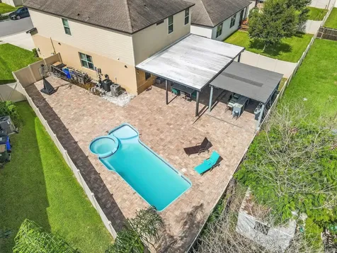 1833 Cayman Cove Circle St Cloud FL 34772