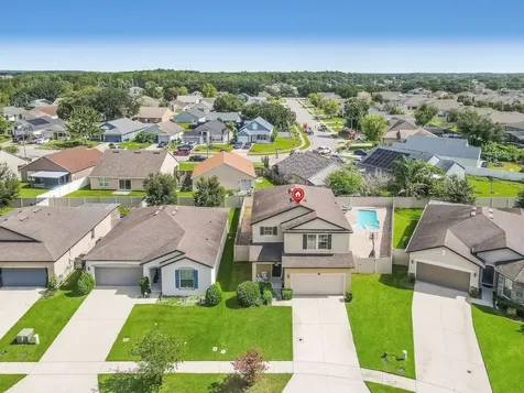 1833 Cayman Cove Circle St Cloud FL 34772