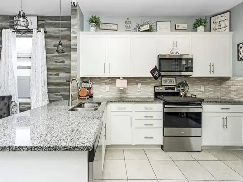 1833 Cayman Cove Circle St Cloud FL 34772