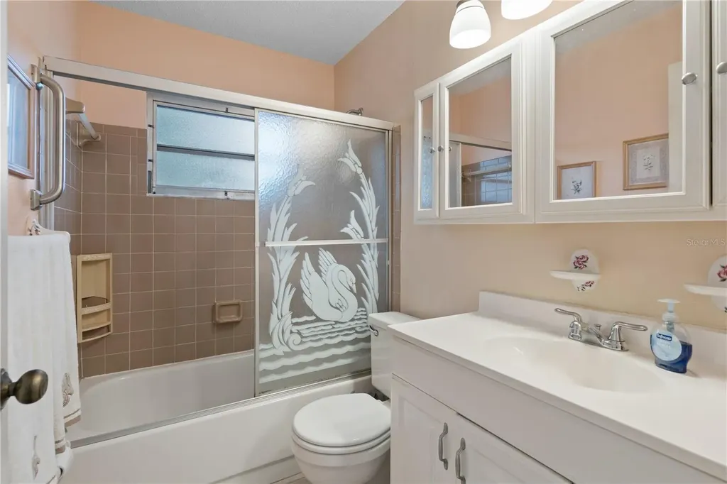 2234 Mariner Boulevard Spring Hill FL 34609