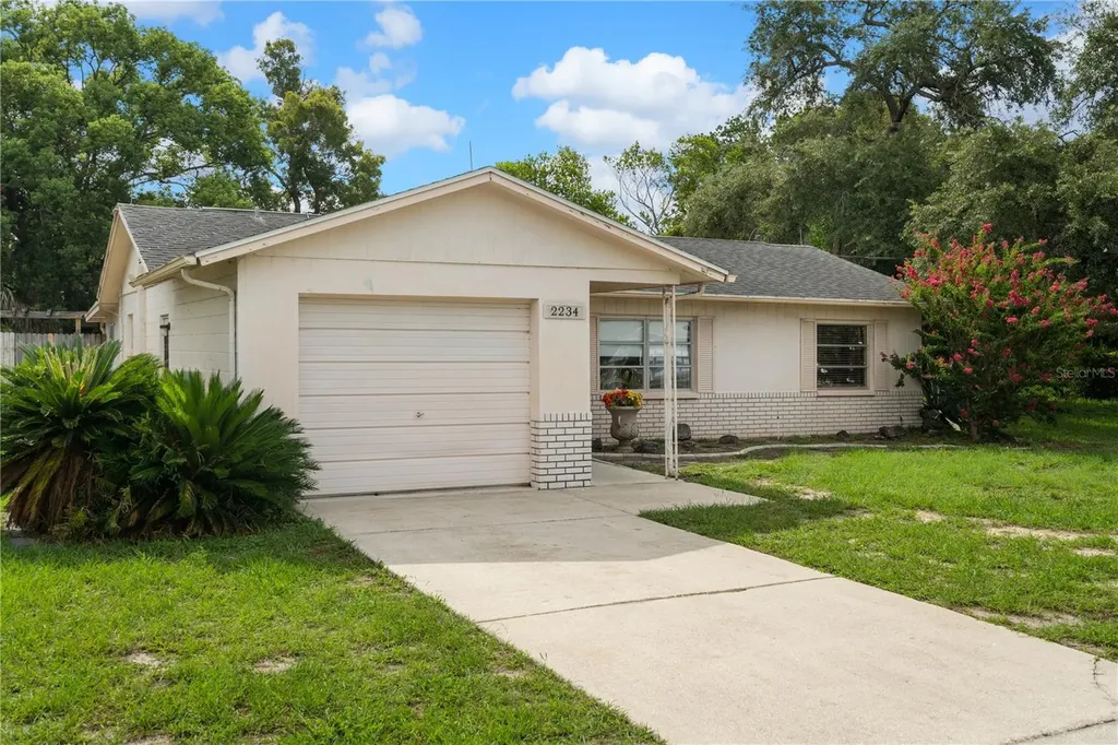 2234 Mariner Boulevard Spring Hill FL 34609