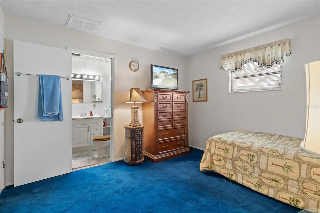 2234 Mariner Boulevard Spring Hill FL 34609