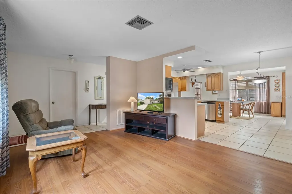 2234 Mariner Boulevard Spring Hill FL 34609