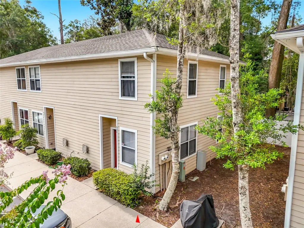 1710 NW 7th Street Gainesville FL 32609