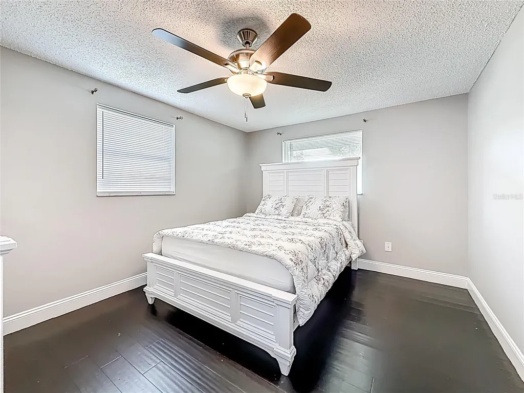 2449 66th Avenue S St Petersburg FL 33712