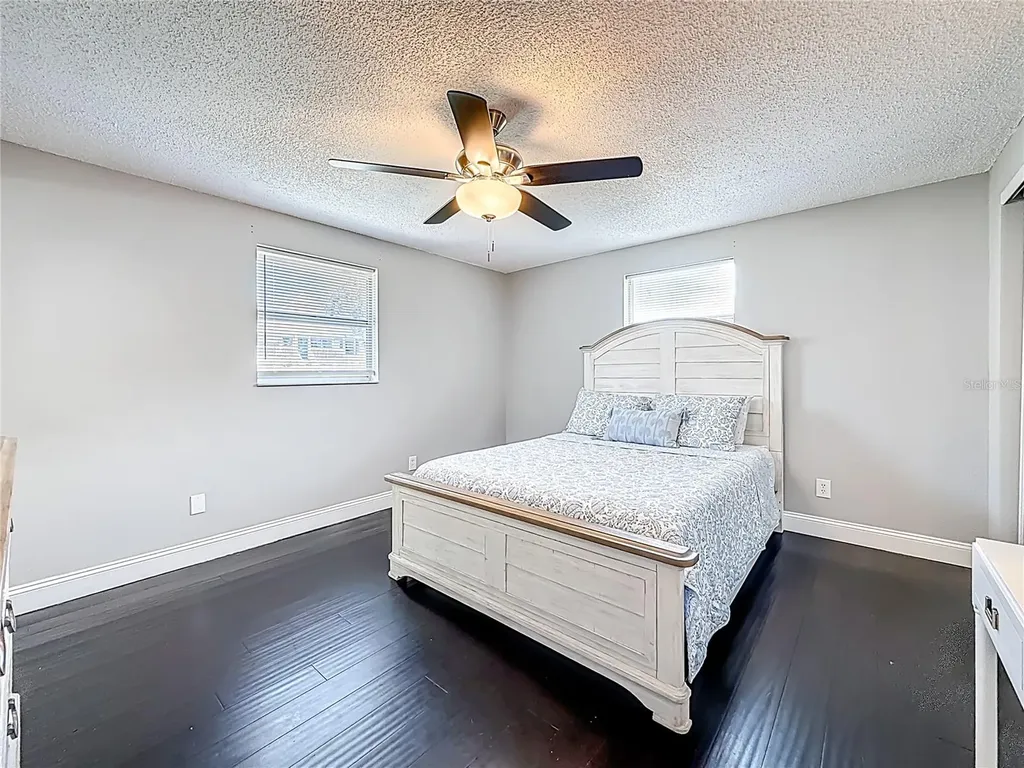 2449 66th Avenue S St Petersburg FL 33712