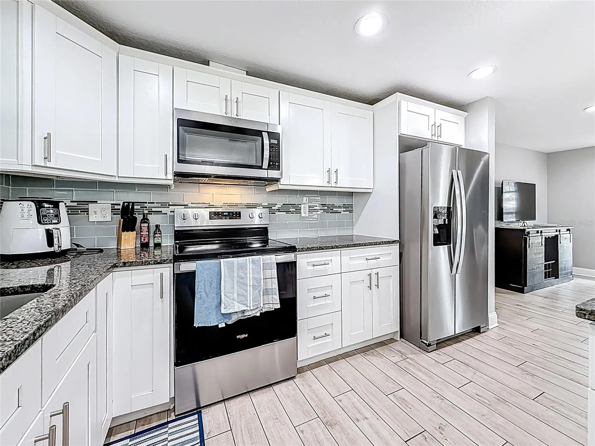 2449 66th Avenue S St Petersburg FL 33712