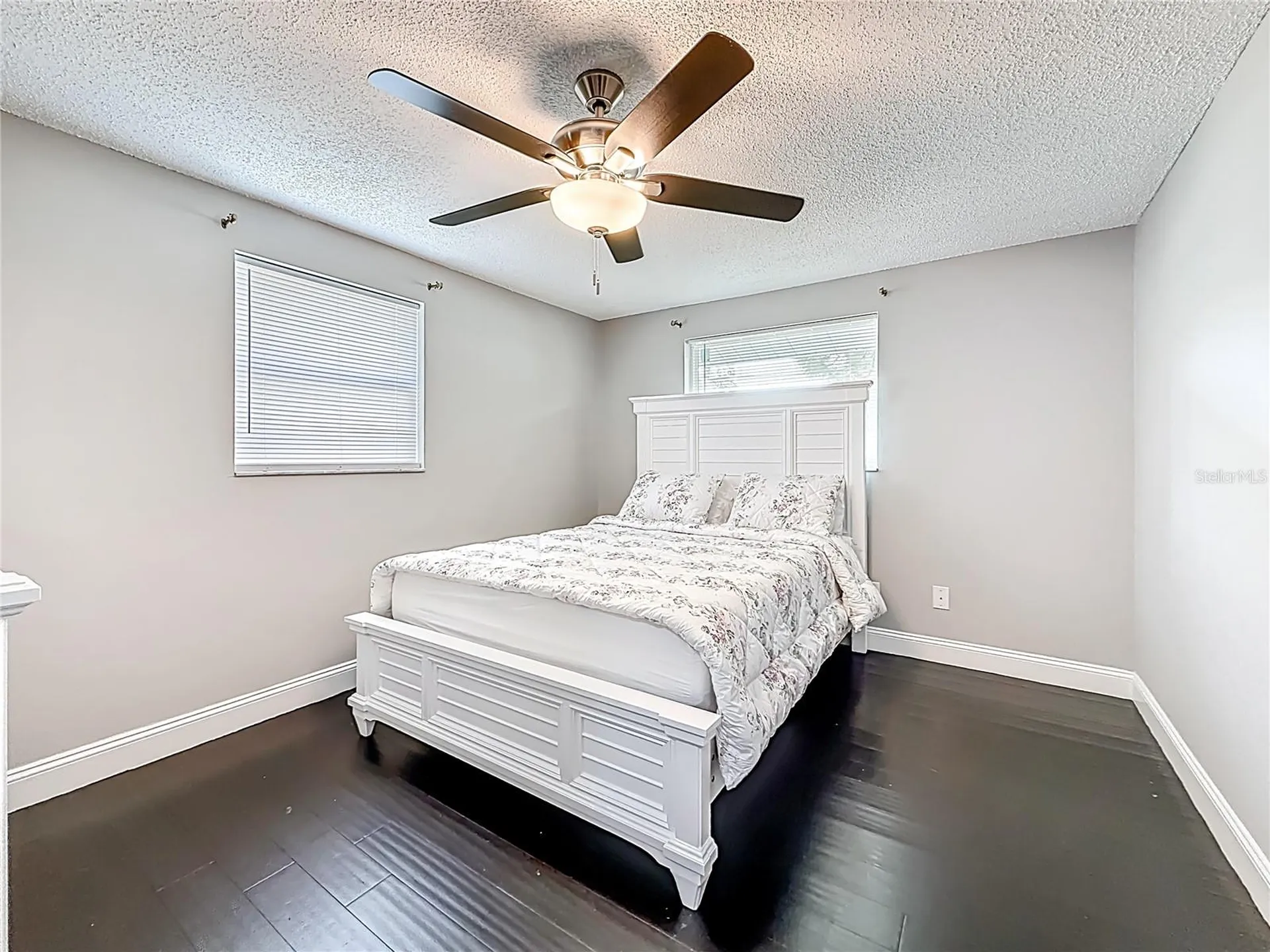 2449 66th Avenue S St Petersburg FL 33712