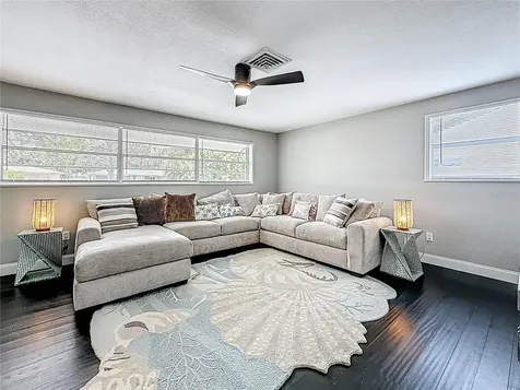 2449 66th Avenue S St Petersburg FL 33712