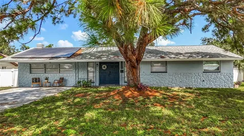 2449 66th Avenue S St Petersburg FL 33712