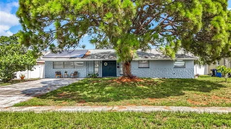 2449 66th Avenue S St Petersburg FL 33712
