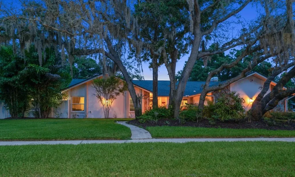 2423 Foxhead Way Clearwater FL 33759