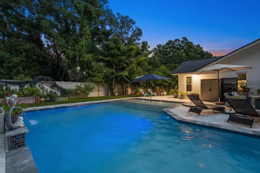 2423 Foxhead Way Clearwater FL 33759