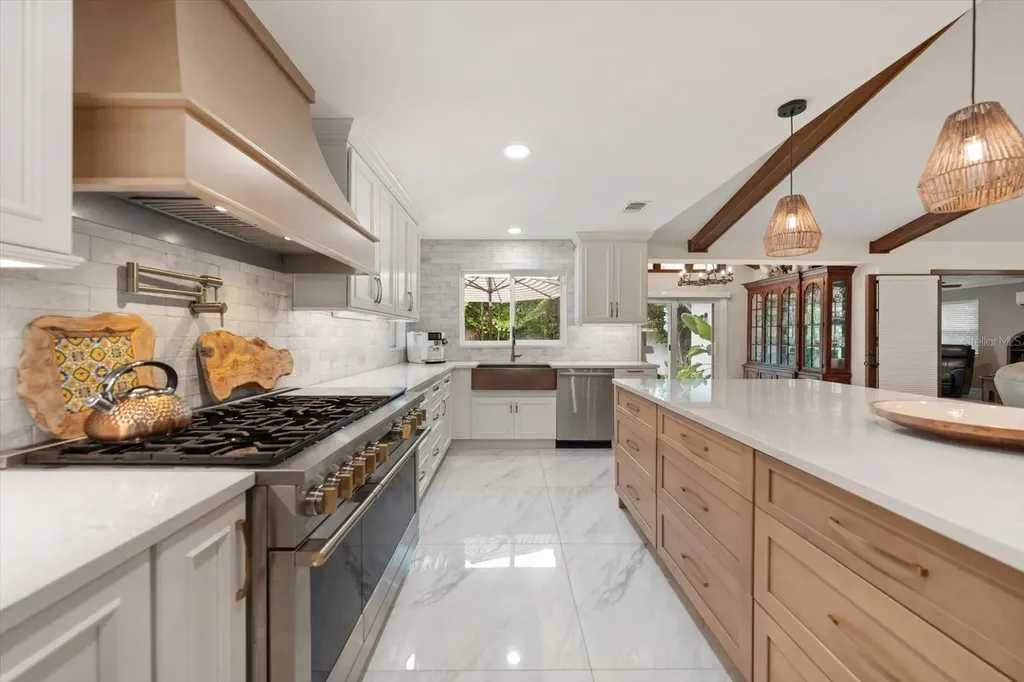 2423 Foxhead Way Clearwater FL 33759