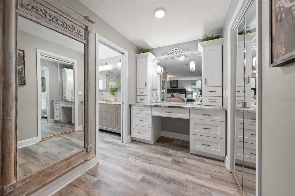 2423 Foxhead Way Clearwater FL 33759