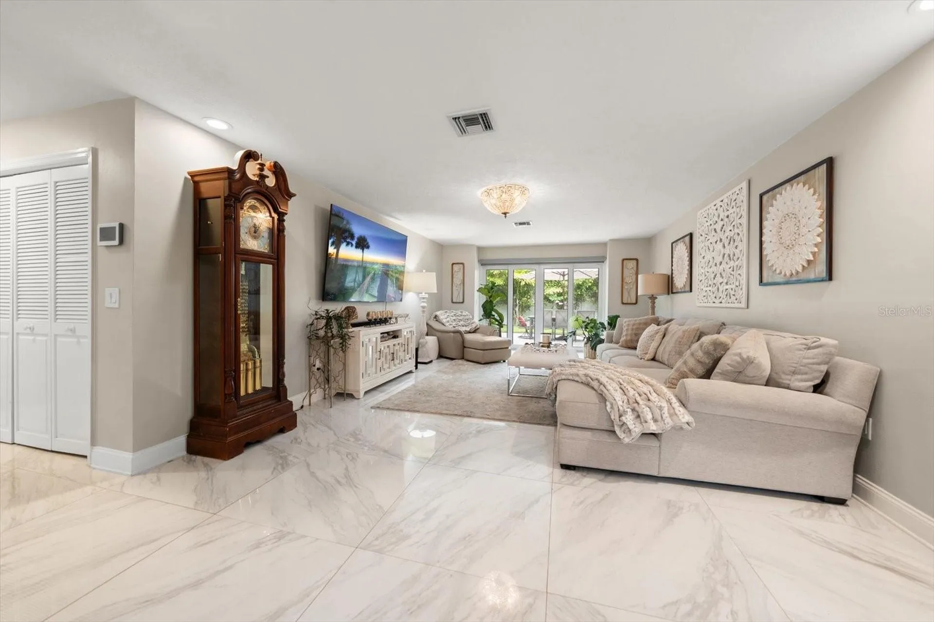 2423 Foxhead Way Clearwater FL 33759