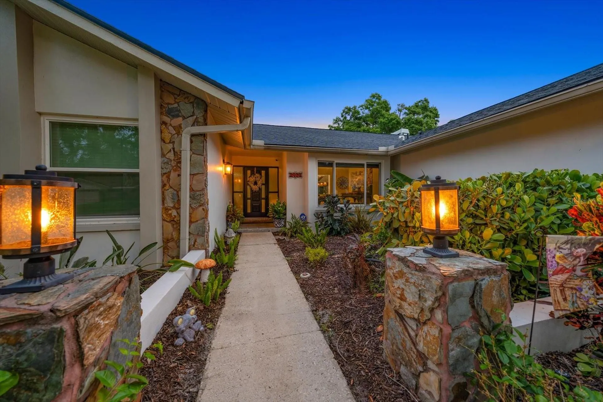 2423 Foxhead Way Clearwater FL 33759