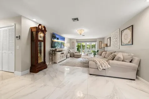 2423 Foxhead Way Clearwater FL 33759