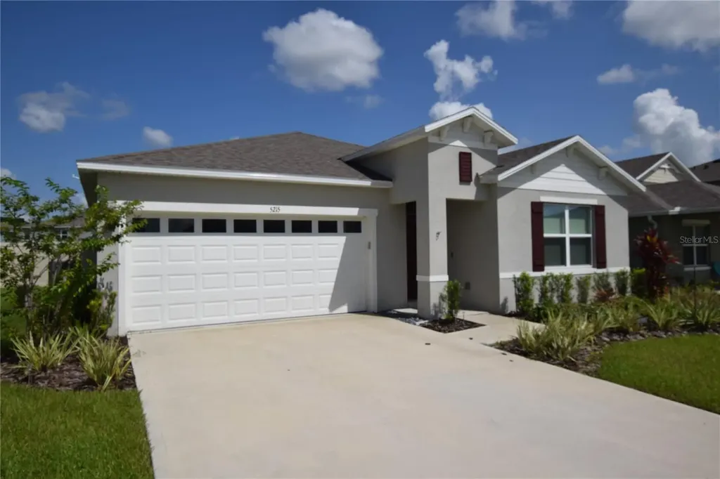 5215 Mahogany Drive Mount Dora FL 32757