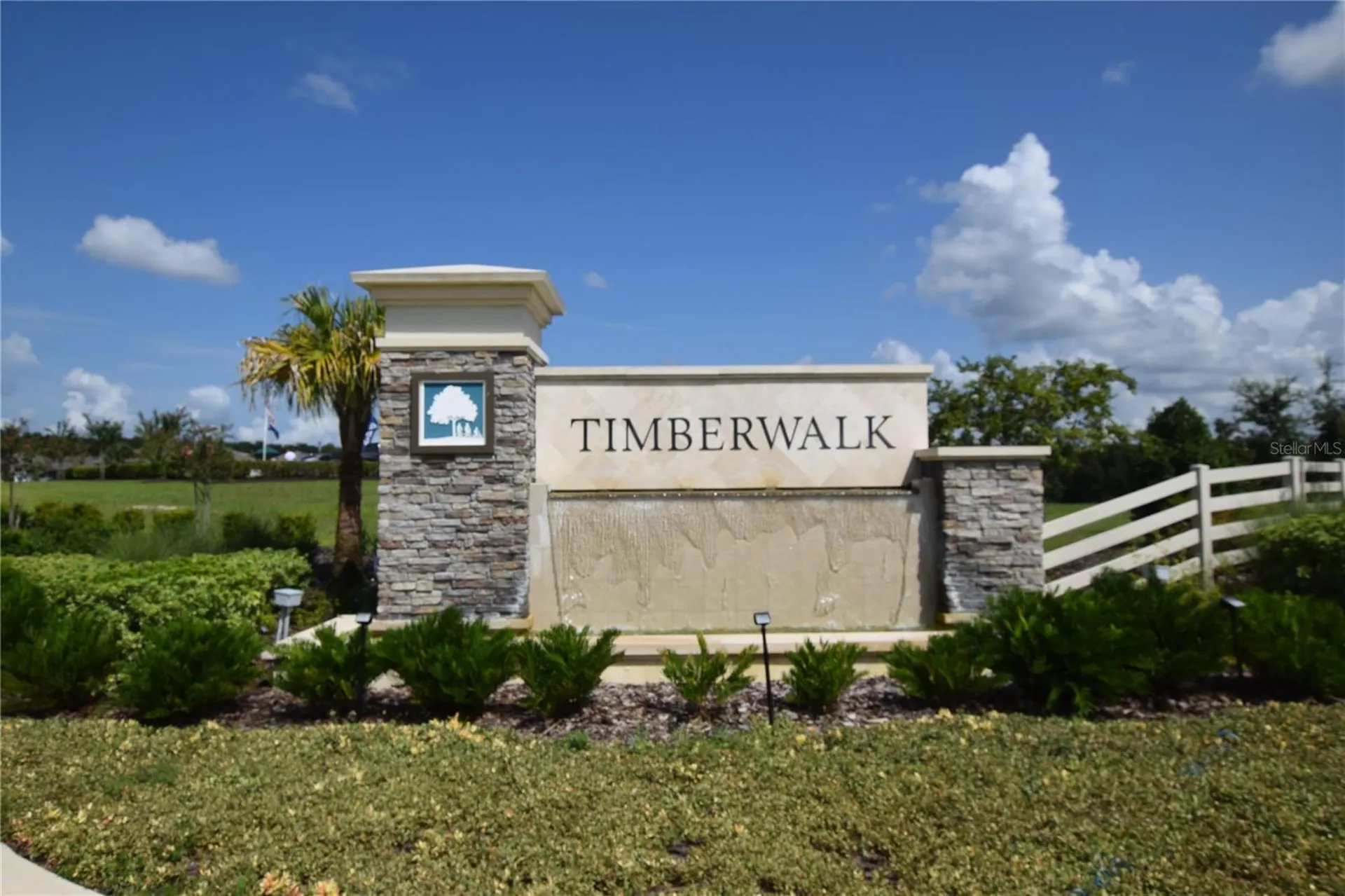 5215 Mahogany Drive Mount Dora FL 32757