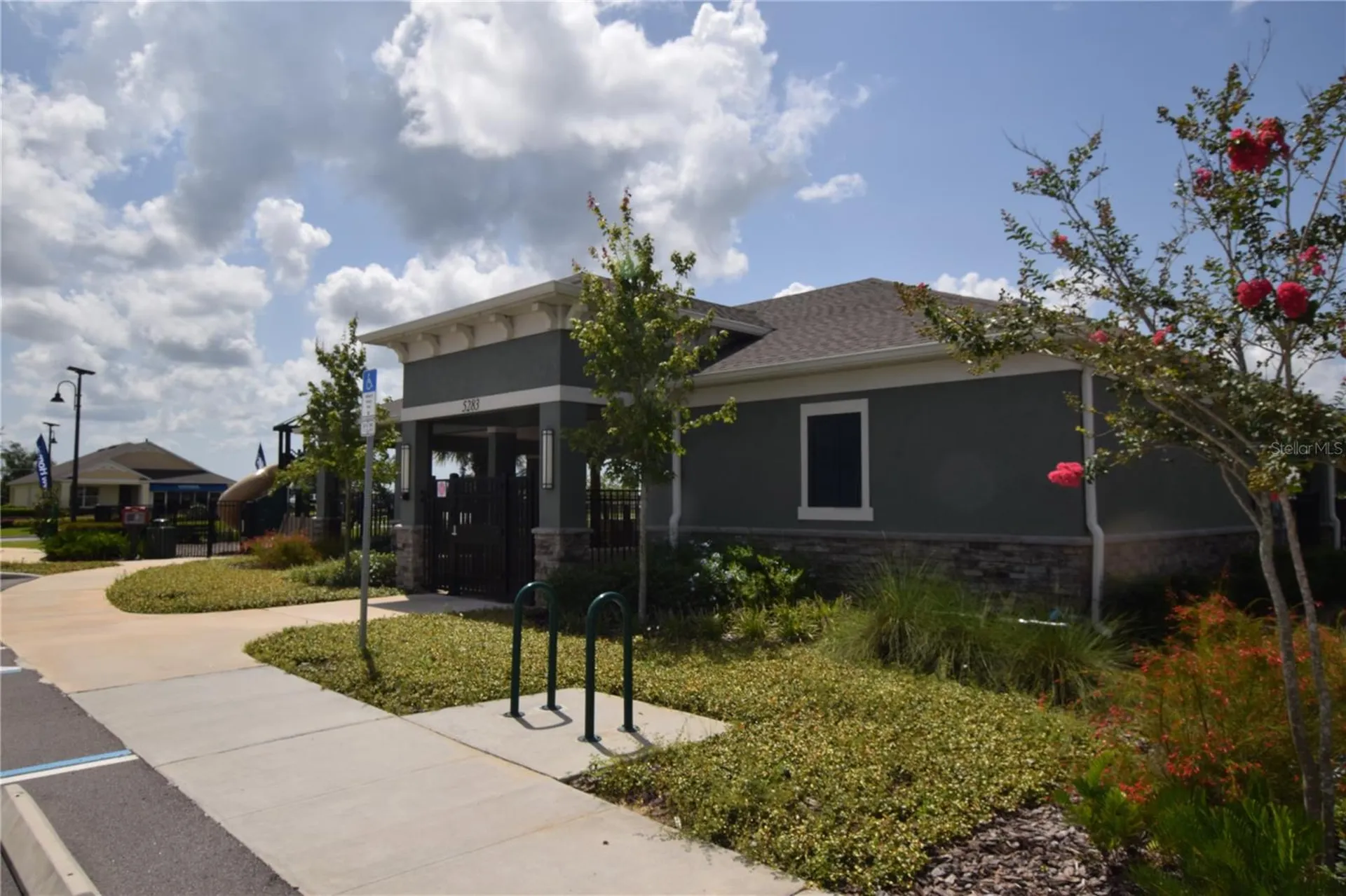 5215 Mahogany Drive Mount Dora FL 32757