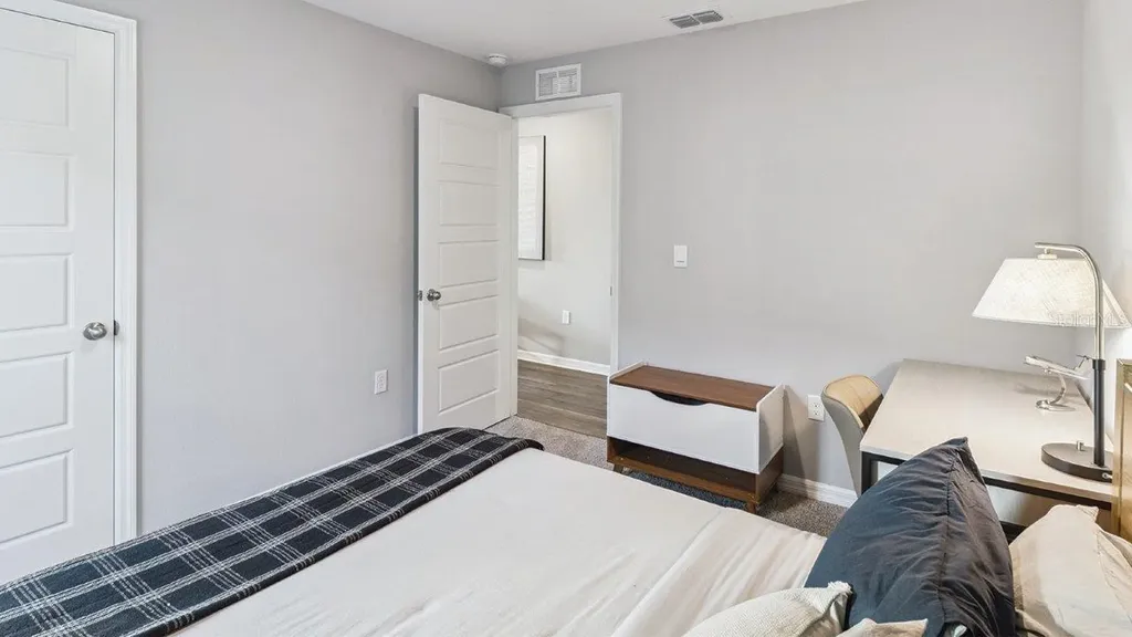 1126 Ambers Wave Court Lake Wales FL 33859