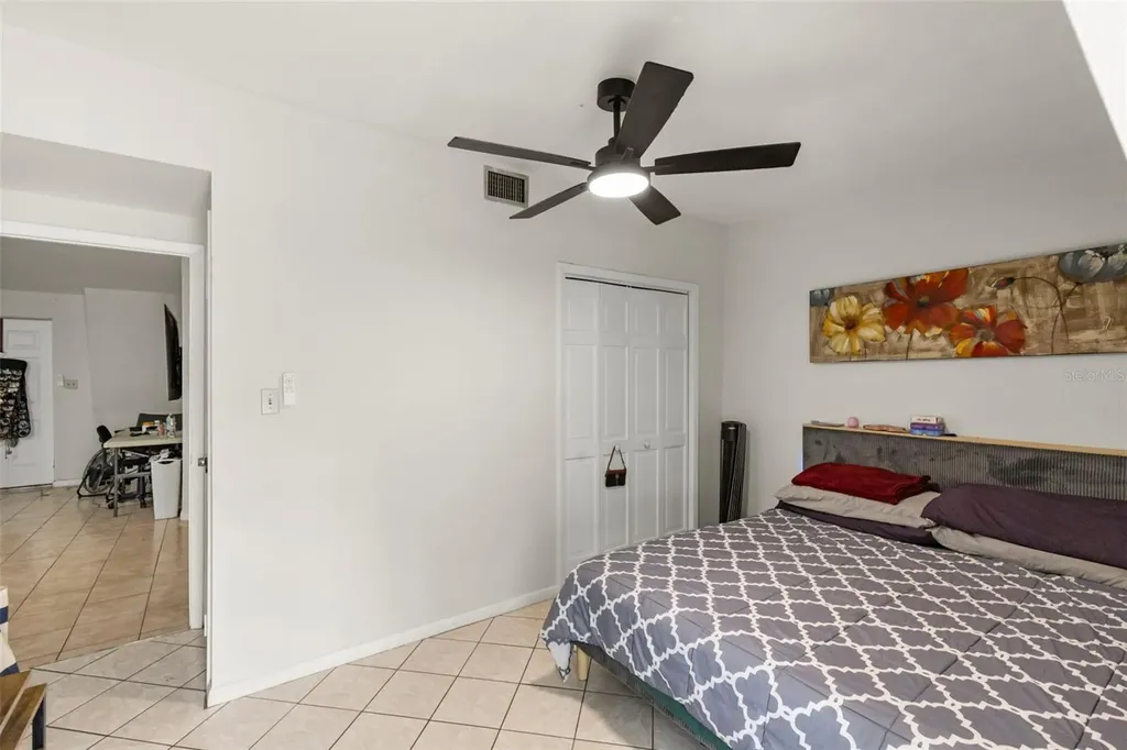 9213 N 13th Street Tampa FL 33612