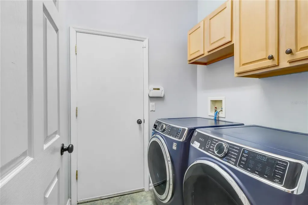 9609 Royce Drive Tampa FL 33626